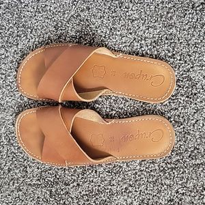 Crupon Genuine Leather Ollie Sandals in Ambra size 38